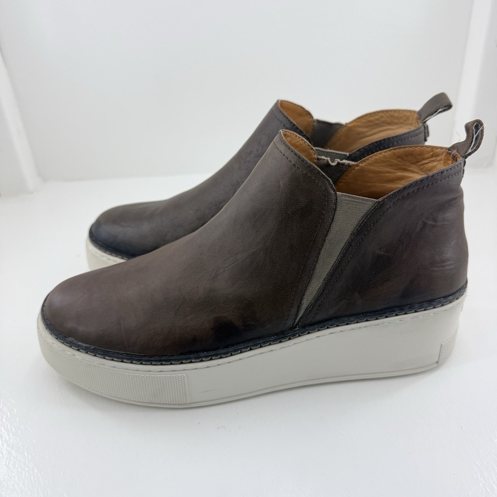 J/Slides Mika Platform Chelsea Sneaker Booties Womens 8.5 Brown Leather Slip On